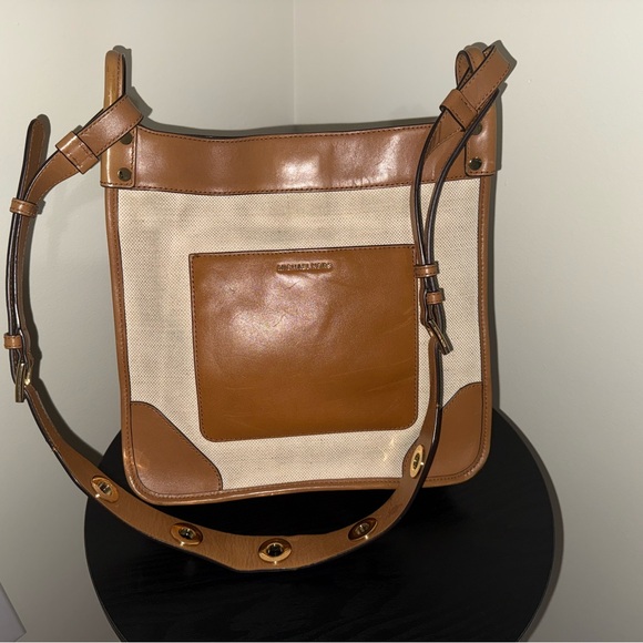 Michael Kors Collection Tan and Cream Crossbody Bag - Picture 2 of 7